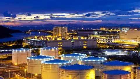 Chiny zaoszczędziły miliardy dolarów na zakupach od krajów objętych zachodnimi sankcjami