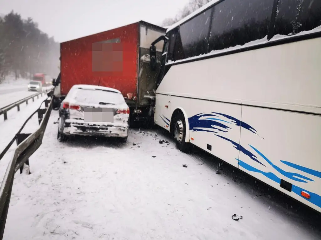 Zderzenia na A6