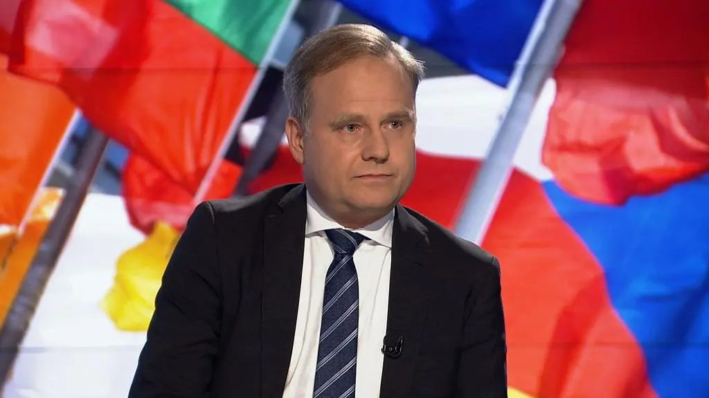 Prof. Nowak-Far: to się po prostu nie opłaca