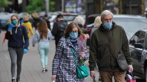 Ukraina walczy z pandemią 