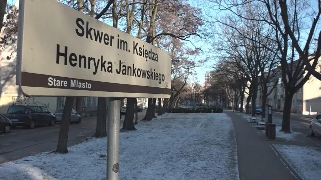 Tablice z nazwą skweru zostały zdemontowane we wtorek