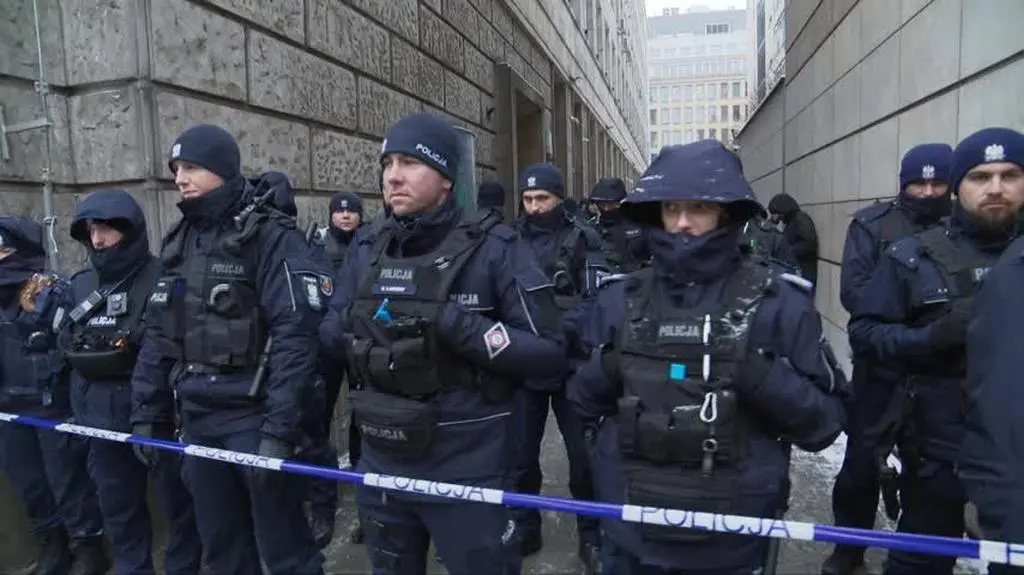 0802N299XR PIS DNZ GOLEBIOWSKI POLICJA