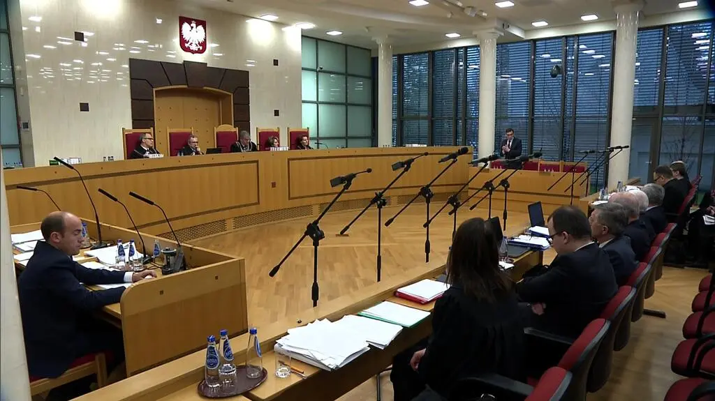 Trybunał nie zajmie się sejmowymi uchwałami