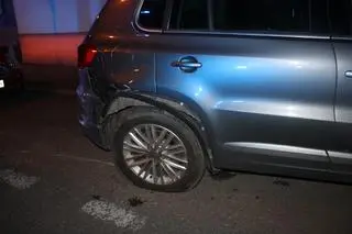 Samochody zostały uszkodzone na ulicy Goslara w Tarnowie