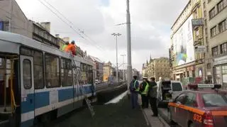 Awaria sieci wstrzymała tramwaje w centrum Wrocławia