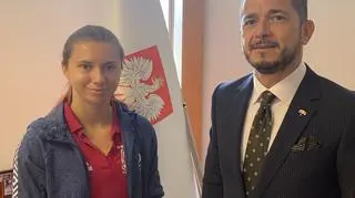 Krystsina Tsimanouskaya and Polish Ambassador to Japan Paweł Milewski