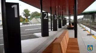 Z pociągu łatwo przesiąść się na autobus