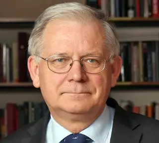 Roman Bäcker