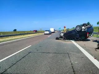 Mężczyzna tłumaczył policjantom, że zasłabł za kierownicą 
