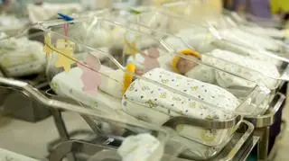 Rodzice boją się, że poród w szpitalu będzie zbyt zmedykalizowany