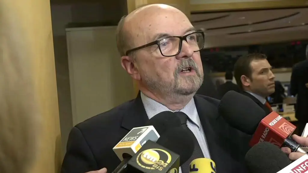 Legutko: smutne widowisko żadne argumenty nie przemawiały