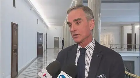Mamy do czynienia z sytuacją osoby która odchodzi ze swojej funkcji i postanowiła dać upust  swoim emocjom