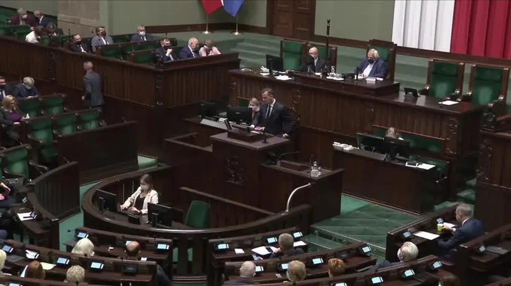 SEJM 9