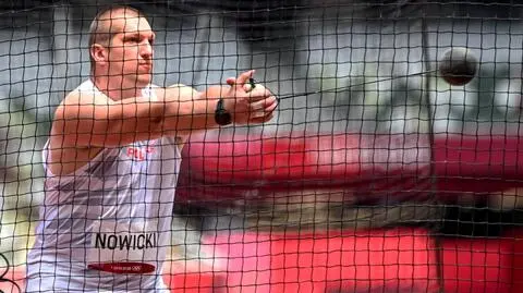 Młociarze, żeglarki, finał na 800 m. Środowe starty i szanse medalowe Polaków