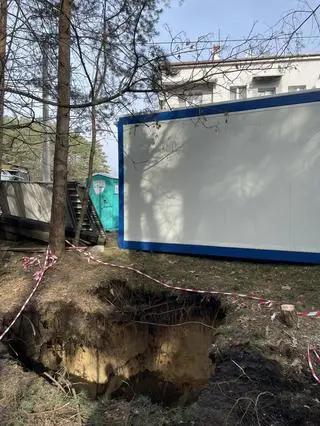 Zapadlisko na osiedlu Gaj w Trzebini (woj. małopolskie)