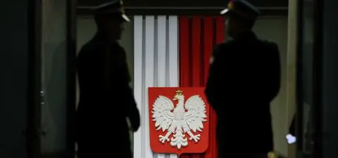 Alkomat w Sejmie? Zawisza odpowiada na oburzenie: to niech nie piją