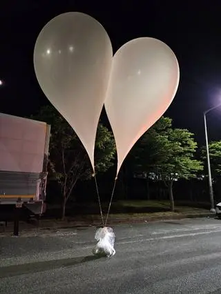 Pjongjang prowadził akcję wysyłania na terytorium Korei Południowej balonów z workami pełnymi śmieci i odchodów