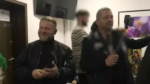 Miliony z pomocy dla powodzian dla niezalanej firmy. W tle wojna w KO