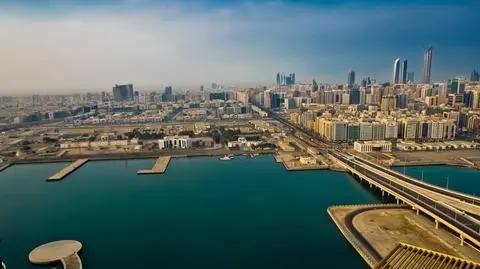 abu zabi shutterstock_154292132