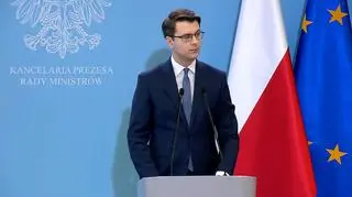 Mueller: premier zdecydował się skierować do TK wniosek o zbadanie przepisów zastosowanych w uchwale SN