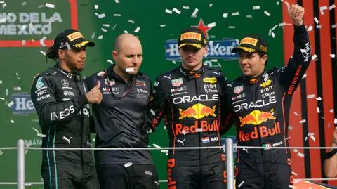 Hamilton, Perez, Verstappen - liderzy Formuły 1 i... fałszywych fanów na Twitterze  