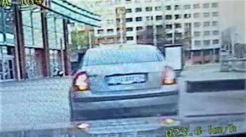 Bez powietrza w oponie, na awaryjnych i bez prawa jazdy. Za to po alkoholu i narkotykach