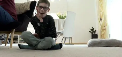 Usłyszeli od lekarza: "Jaśko będzie warzywem". To dało im kopa, może dlatego syn chodzi