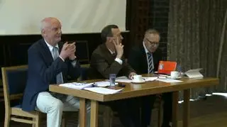 Profesor się tłumaczy