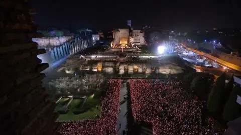 Droga Krzyżowa bez papieża