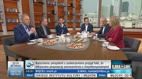 Opiekunowie mówią że chcą otrzymać pieniądze w gotówce