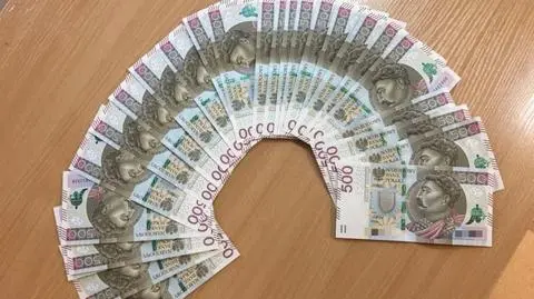 Biegły odmówił przyjęcia łapówki, ale i tak znalazł ją na biurku