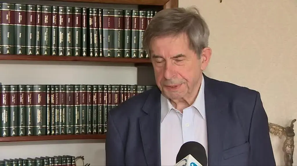 Profesor Zoll: