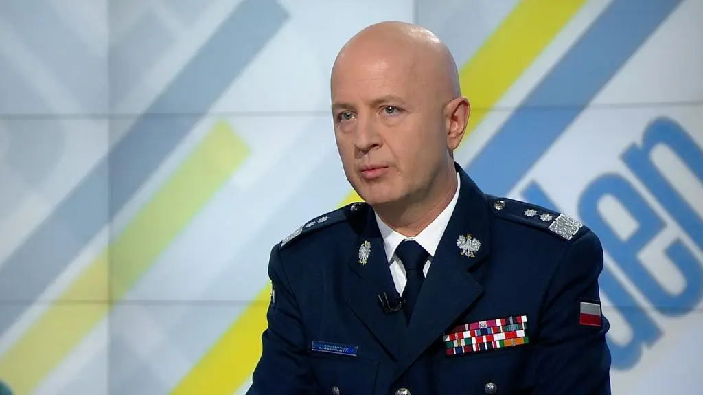 Szymczyk: główny ciężar uderzenia chuligańskich ataków wzięli na siebie policjanci