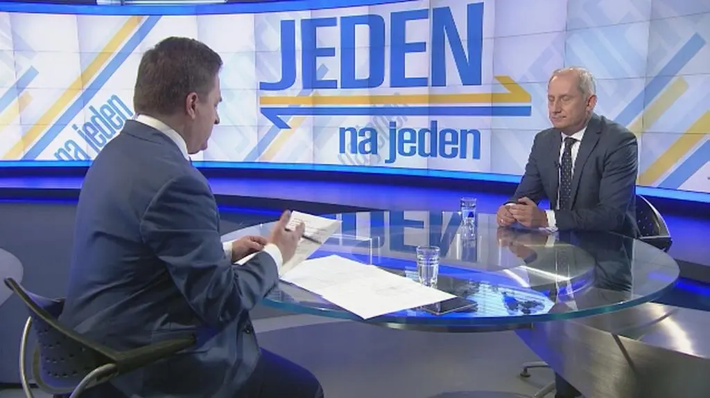 Neumann: Donald Tusk w sądzie rozbił wszystkie pytania z tezą