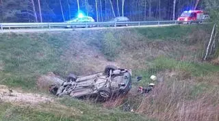 Kompletnie pijany wjechał pod pociąg