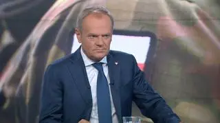 Tusk: pętla informacji, jakie gromadzimy, zaciska się wokół Macierewicza