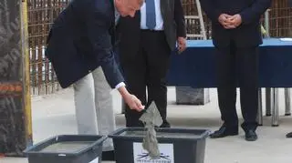 Kamień węgielny trafił pod budowę afrykanarium