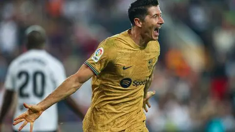 Październik należał do niego. Lewandowski piłkarzem miesiąca