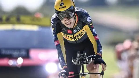 Van Aert zdeklasował konkurencję na przedostatnim etapie. Pogacar może już świętować