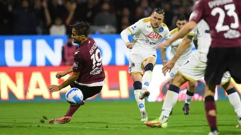 Zieliński uratował Napoli przed wpadką. Polak najlepszy na boisku