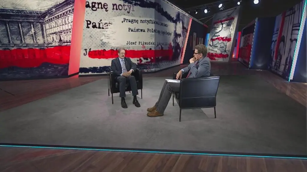 Profesor Grzegorz Nowik: każde powstanie jest romantyczne