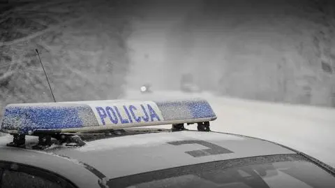 Próbowali zatrzymać poszukiwanego. "Pojazd nagle ruszył, pociągając za sobą policjanta"