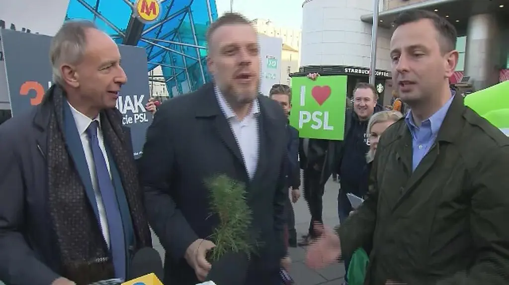 W Warszawie niespodziewanie spotkali się Kosiniak-Kamysz i Zandberg