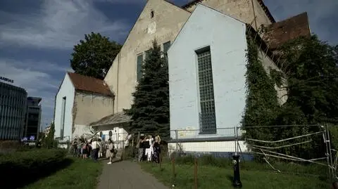 Nowa Synagoga od lat niszczeje