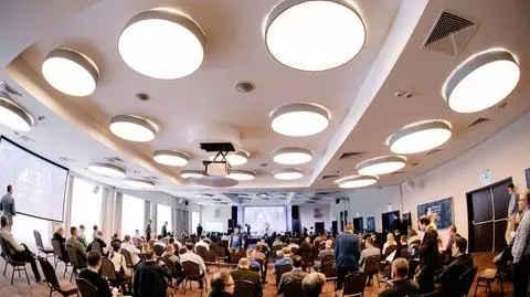 Podsumowanie roku na rynku telekomunikacyjnym. Trwa spotkanie małych i średnich operatorów
