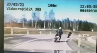 Motocykliści nie zatrzymali się pomimo wezwań policji (zdjęcie ilustracyjne)