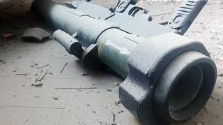 Granatnik po wystrzale w komendzie głównej 