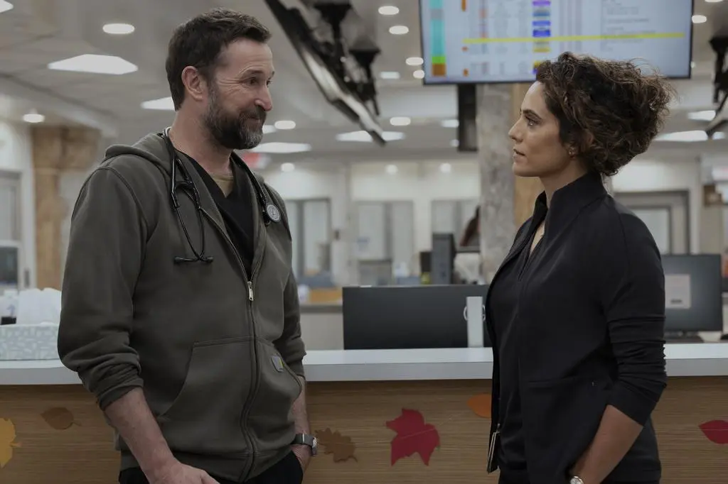 Noah Wyle i Sepideh Moafi w 3. sezonie "The Pitt"