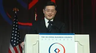 Qin Gang w latach 2021-2023 pełnił urząd ambasadora Chin w USA 