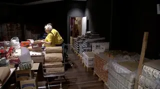 W "Paczce Dobra" znajdują się produkty pierwszej potrzeby